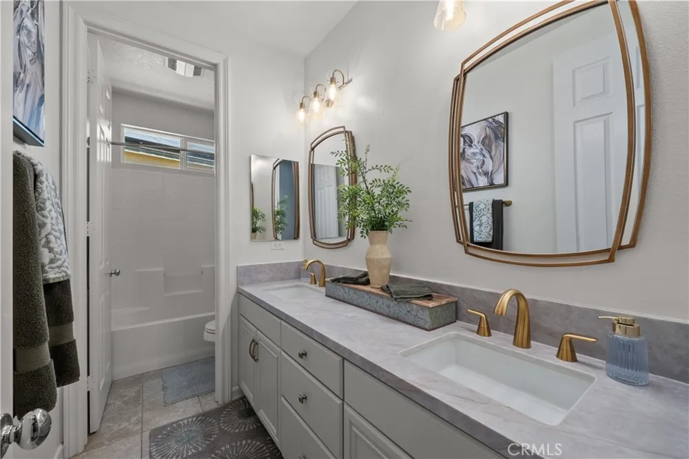 19628 Mathilde Lane Saugus, CA 91350