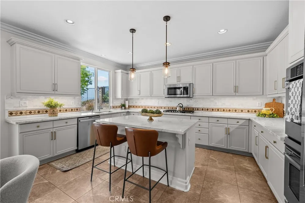 19628 Mathilde Lane Saugus, CA 91350
