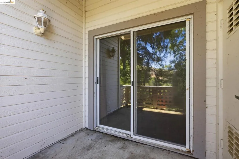 243 Florence Ct Hercules, CA 94547