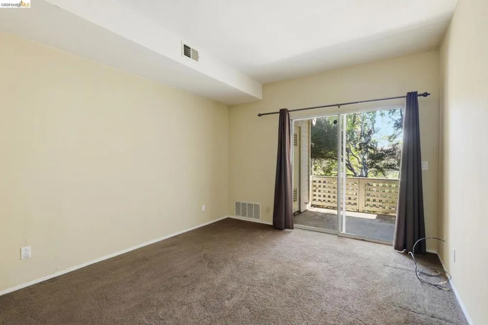 243 Florence Ct Hercules, CA 94547