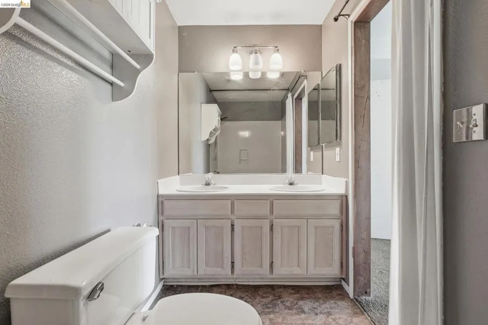 243 Florence Ct Hercules, CA 94547