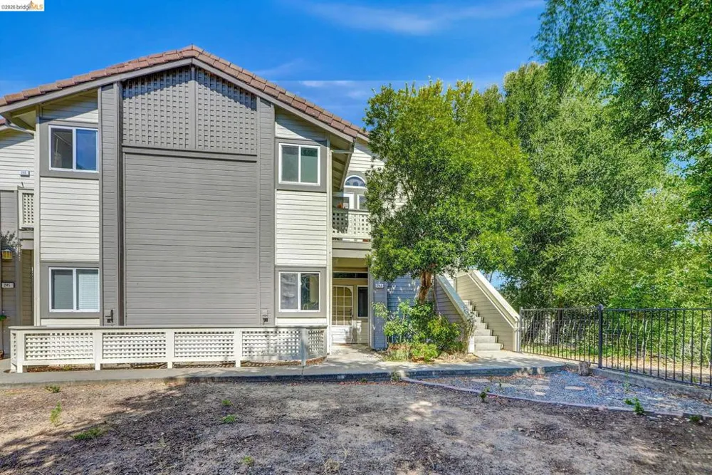 243 Florence Ct Hercules, CA 94547