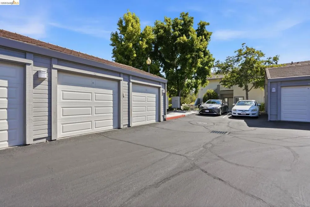 243 Florence Ct Hercules, CA 94547