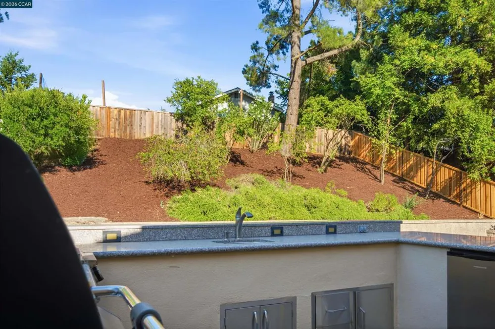 385 Century Circle Danville, CA 94526