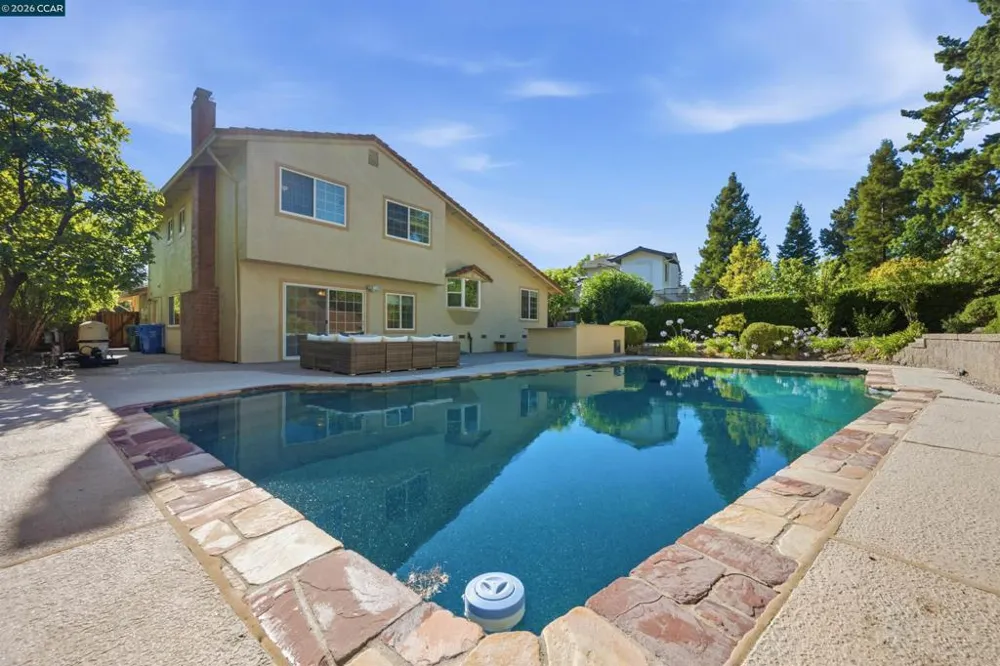 385 Century Circle Danville, CA 94526