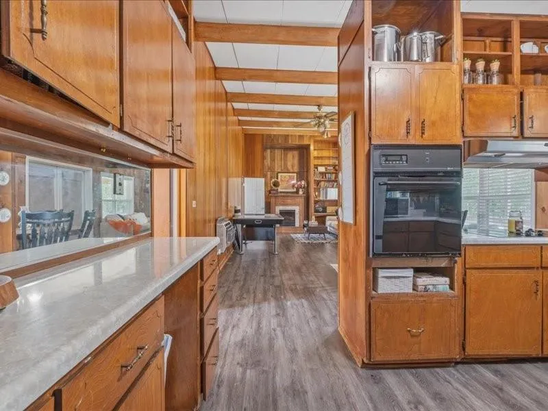 1960 County Road 102 Cedar Bluff, AL 35959