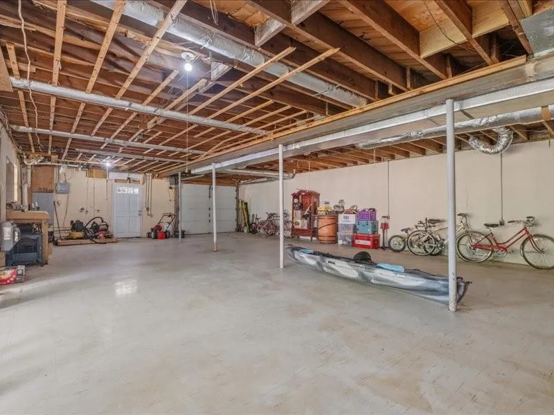 1960 County Road 102 Cedar Bluff, AL 35959