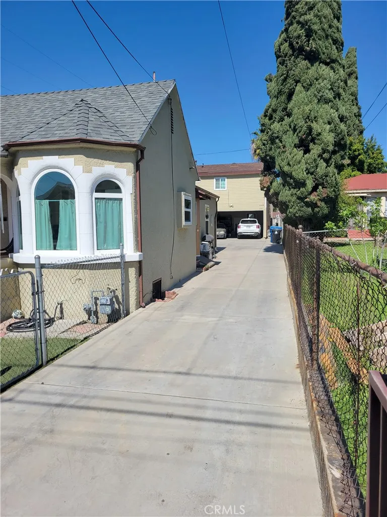 3319 Darwin Los Angeles, CA 90031