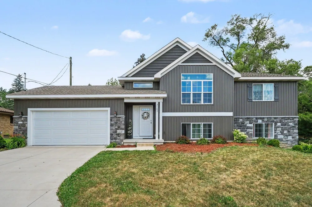 3103 52nd Street SE Kentwood City, MI 49512