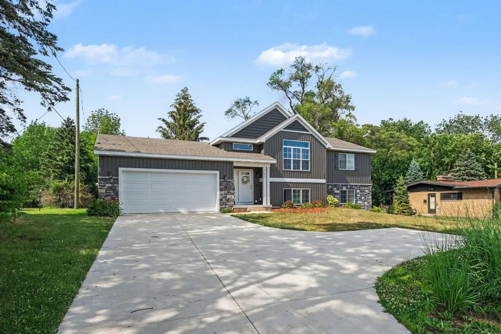 3103 52nd Street SE Kentwood City, MI 49512