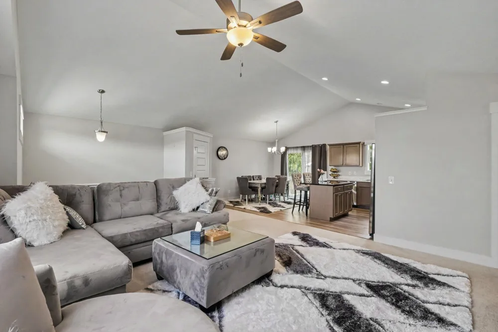 3103 52nd Street SE Kentwood City, MI 49512