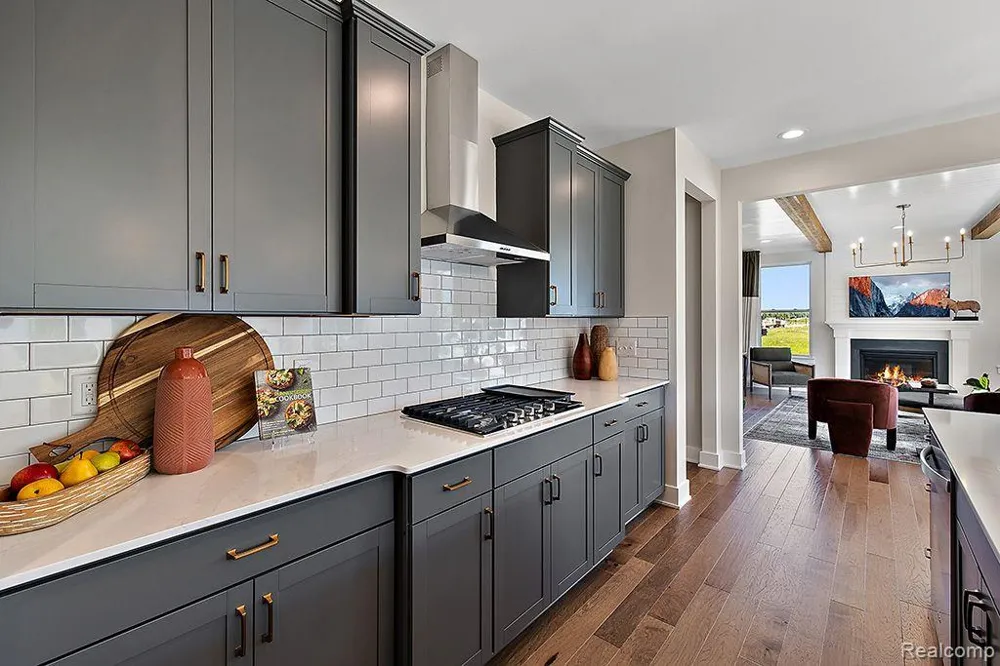 1948 Elizabeth Lane Superior Charter Township, MI 48198