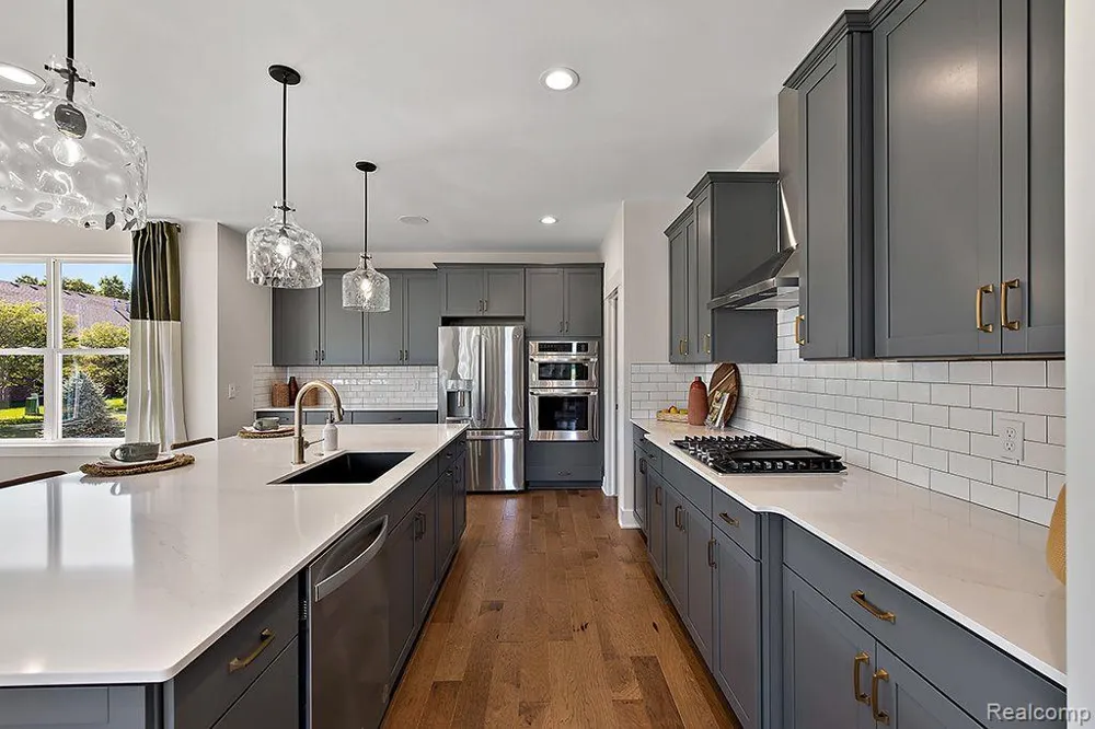 1948 Elizabeth Lane Superior Charter Township, MI 48198