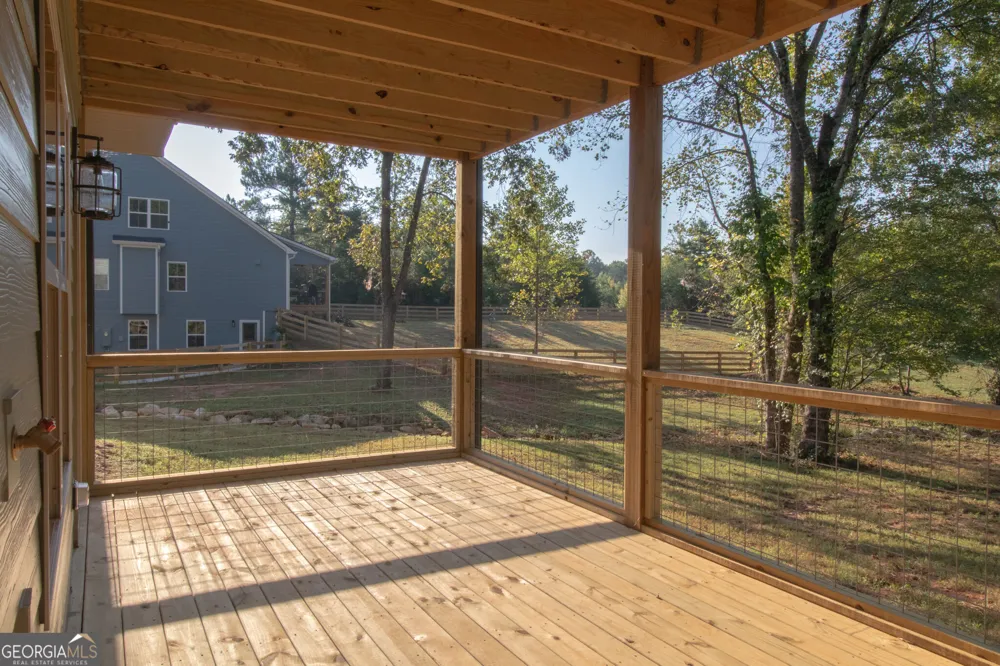 365 Hunts Ridge DR Cleveland, GA 30528