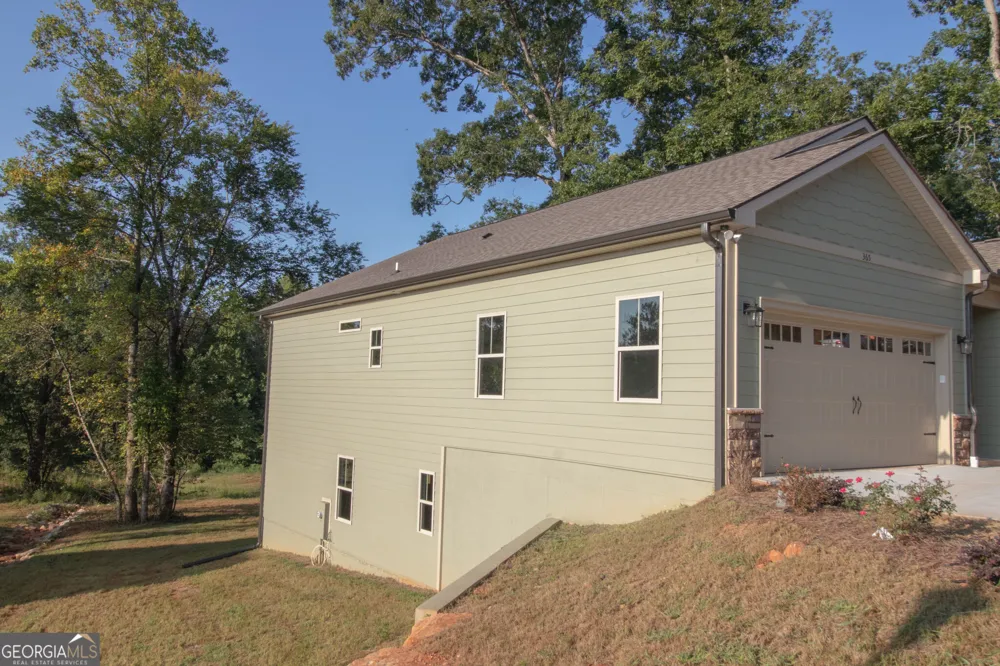 365 Hunts Ridge DR Cleveland, GA 30528