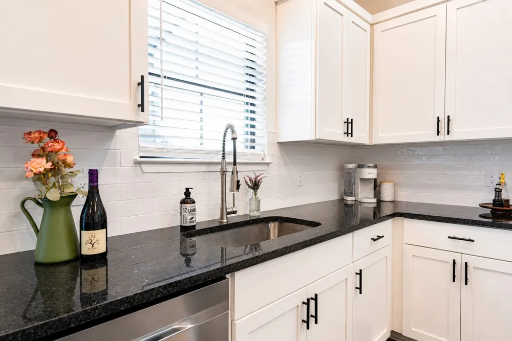930 S Eagle Street #202 Fredericksburg, TX 78624