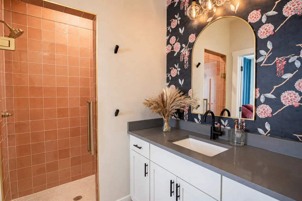930 S Eagle Street #202 Fredericksburg, TX 78624
