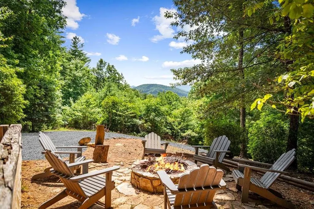 93 Misty Mountain Trail Morganton, GA 30560