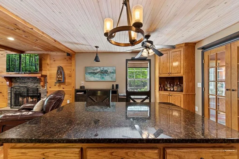 93 Misty Mountain Trail Morganton, GA 30560