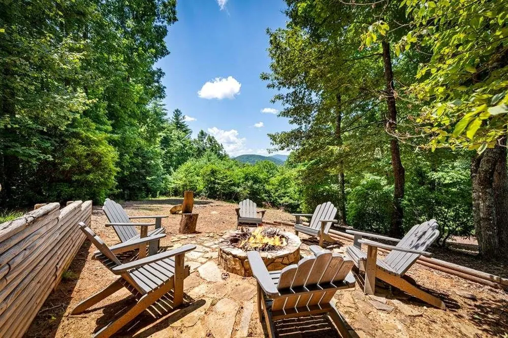 93 Misty Mountain Trail Morganton, GA 30560