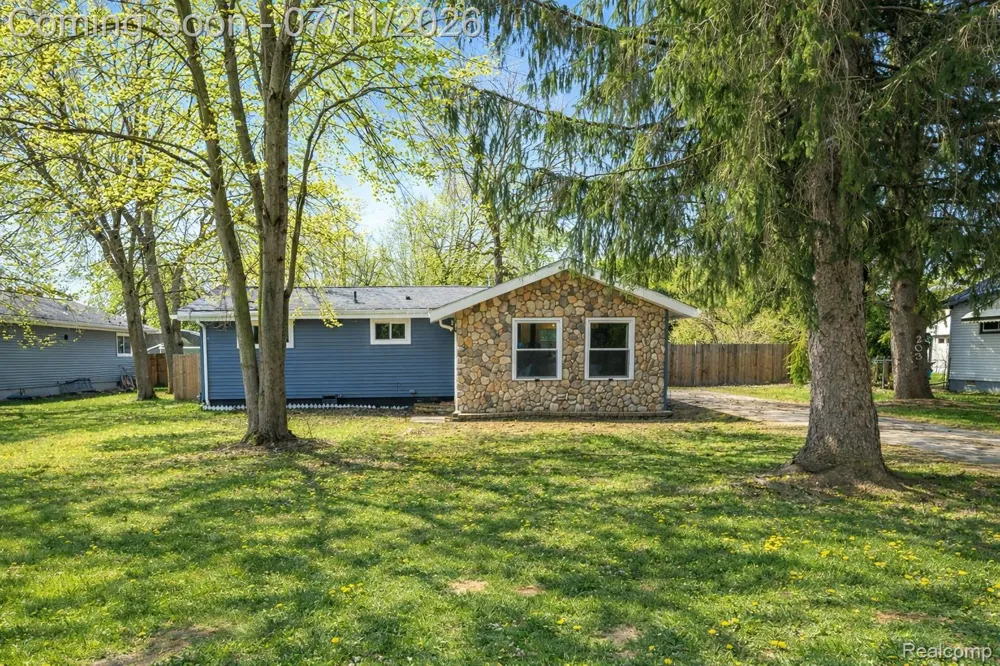 203 Chaney Street Van Buren Charter Township, MI 48111