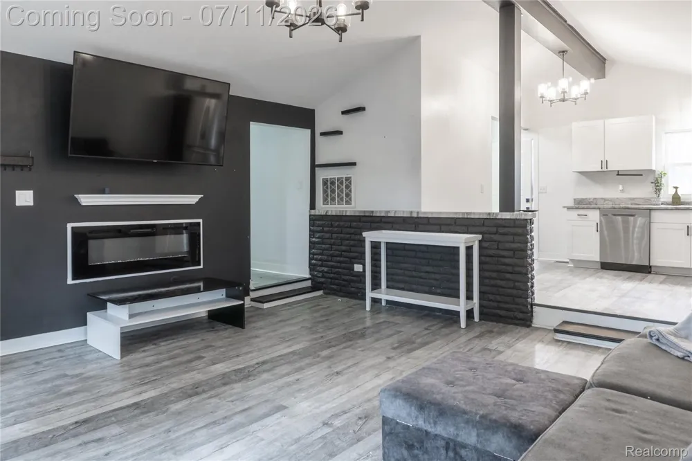203 Chaney Street Van Buren Charter Township, MI 48111