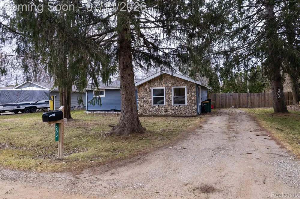 203 Chaney Street Van Buren Charter Township, MI 48111