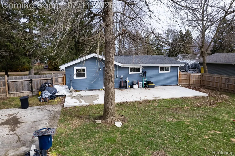 203 Chaney Street Van Buren Charter Township, MI 48111