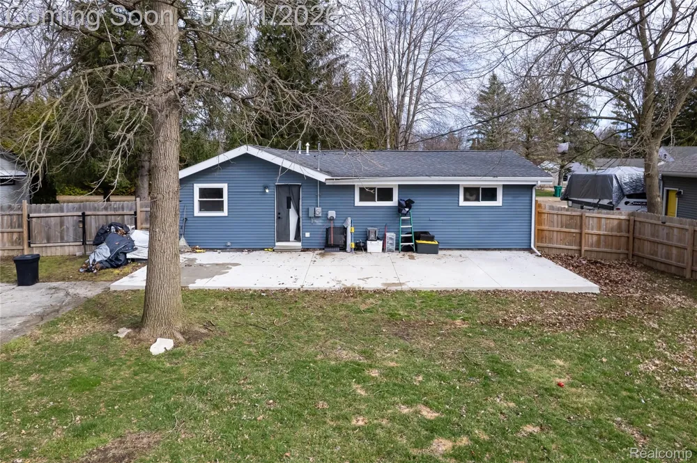 203 Chaney Street Van Buren Charter Township, MI 48111