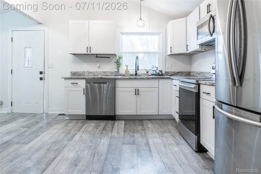 203 Chaney Street Van Buren Charter Township, MI 48111