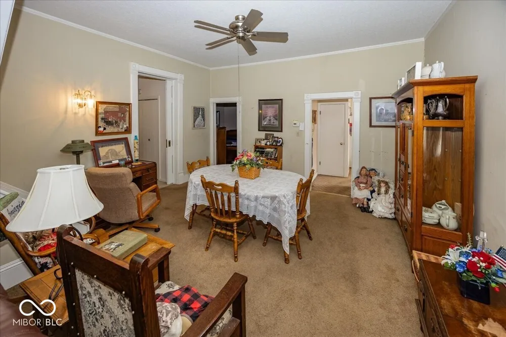 24 W Brown Street Knightstown, IN 46148