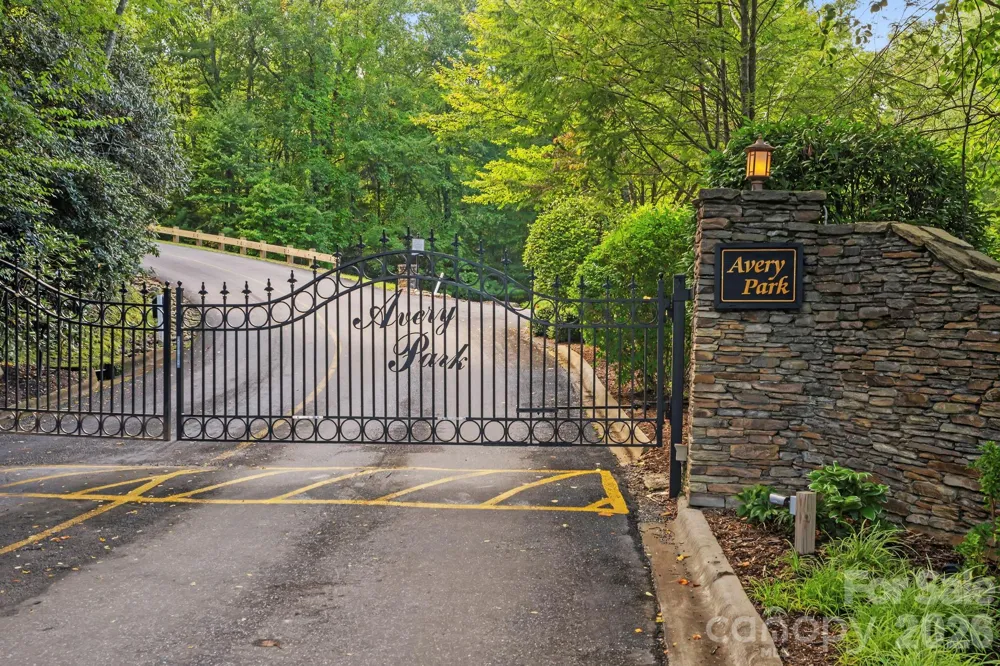 455 Blue Mist Way Arden, NC 28704