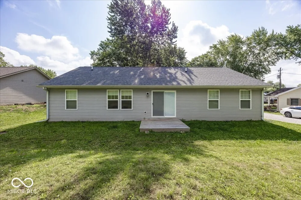 336 Madison Street Knightstown, IN 46148