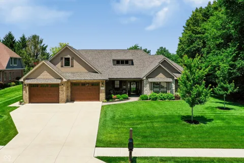 180 Hidden Glen