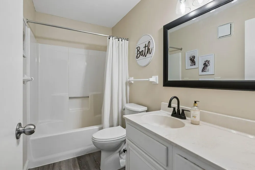 10540 43rd Avenue #103 Plymouth, MN 55442