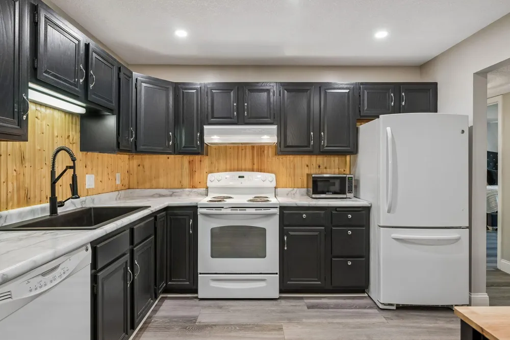 10540 43rd Avenue #103 Plymouth, MN 55442