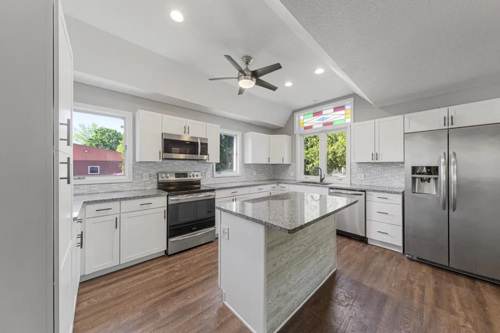 108 1st Avenue NW Mapleton, MN 56065