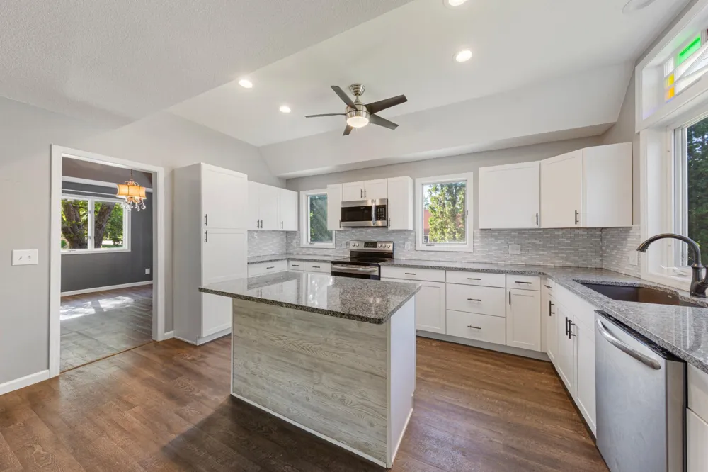108 1st Avenue NW Mapleton, MN 56065
