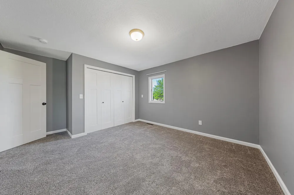108 1st Avenue NW Mapleton, MN 56065