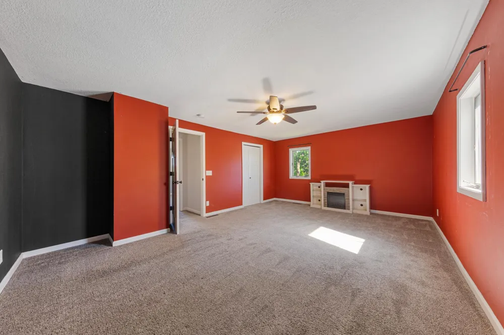 108 1st Avenue NW Mapleton, MN 56065