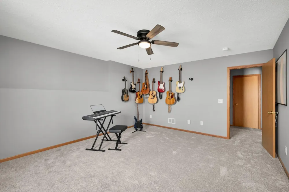 9678 65th Street S Cottage Grove, MN 55016