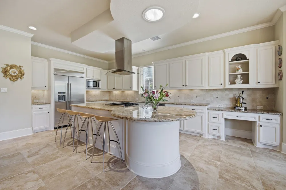 3303 Cotswold Manor Drive Kingwood, TX 77339