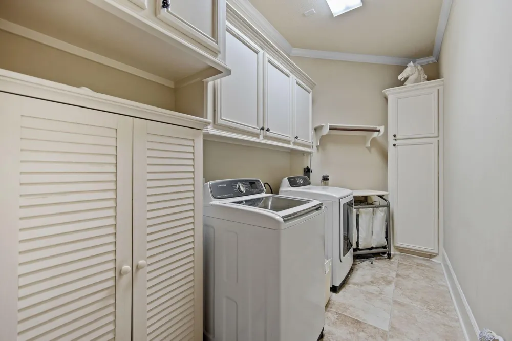 3303 Cotswold Manor Drive Kingwood, TX 77339