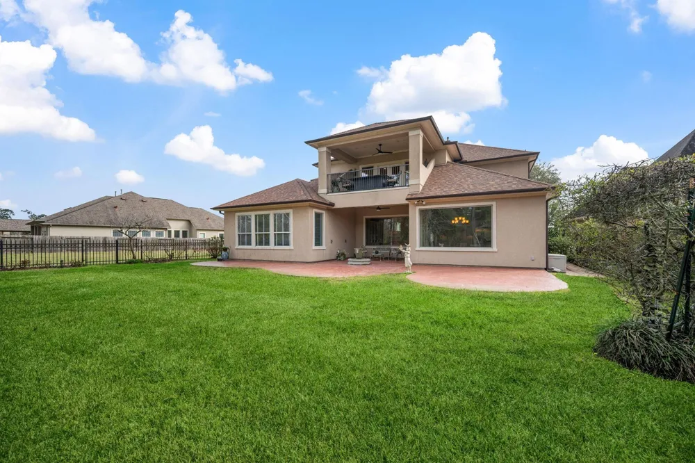 3303 Cotswold Manor Drive Kingwood, TX 77339