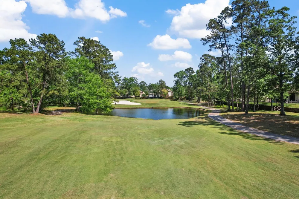 3303 Cotswold Manor Drive Kingwood, TX 77339