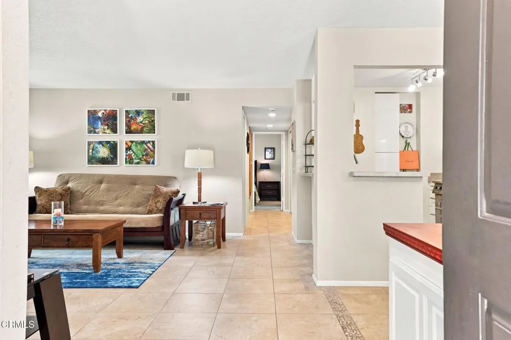 2253 Martinique Lane Oxnard, CA 93035