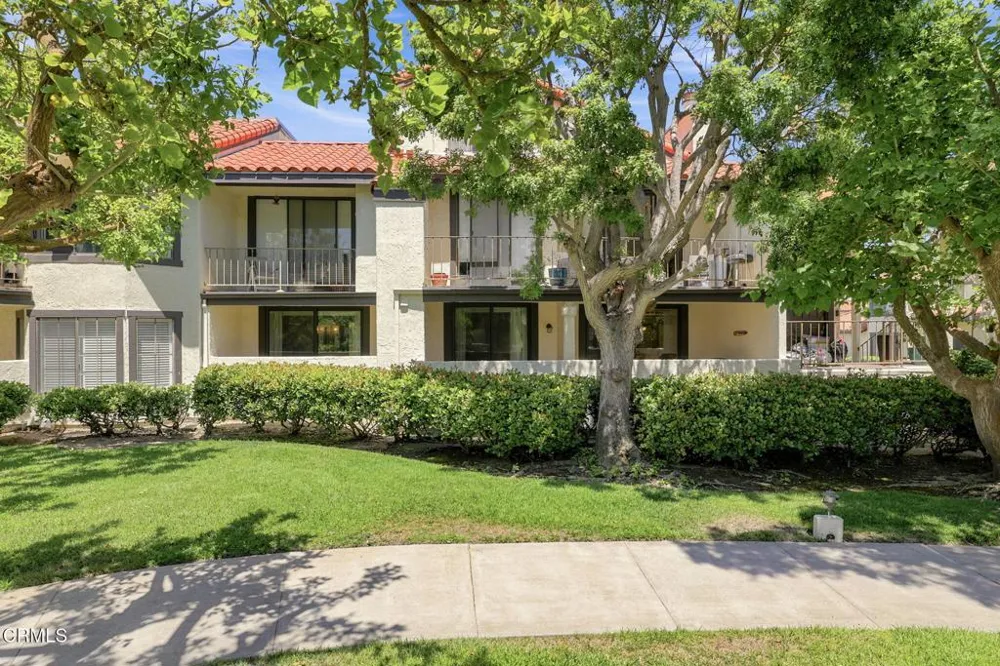 2253 Martinique Lane Oxnard, CA 93035