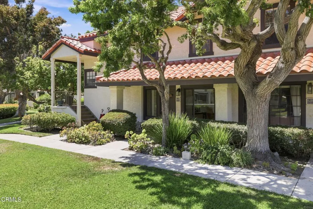 2253 Martinique Lane Oxnard, CA 93035