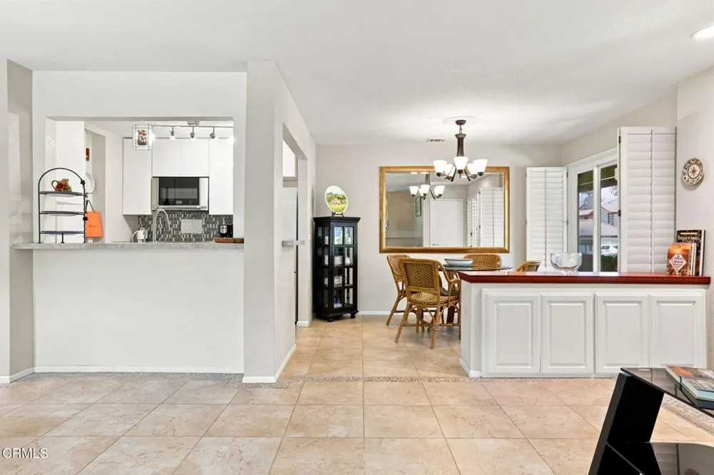 2253 Martinique Lane Oxnard, CA 93035