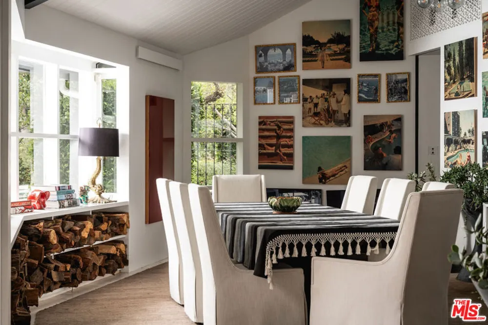1381 E Valley Road Santa Barbara, CA 93108
